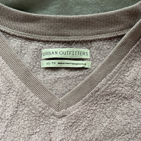 Urban Outfitters soft & comfy top - Picture 3 of 3
